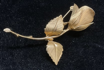 Vintage Giovanni Gold Tn Rose Brooch