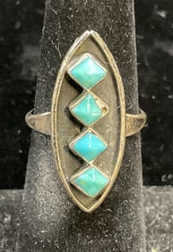 Vintage Sterling Silver Turquoise Ring