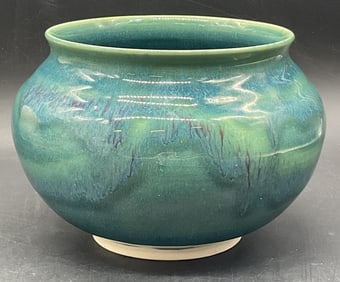 2008 Artist Signed Handmade Pottery Vase / Planter