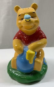 DISNEY Winnie the Pooh Porcelain Salt Shaker