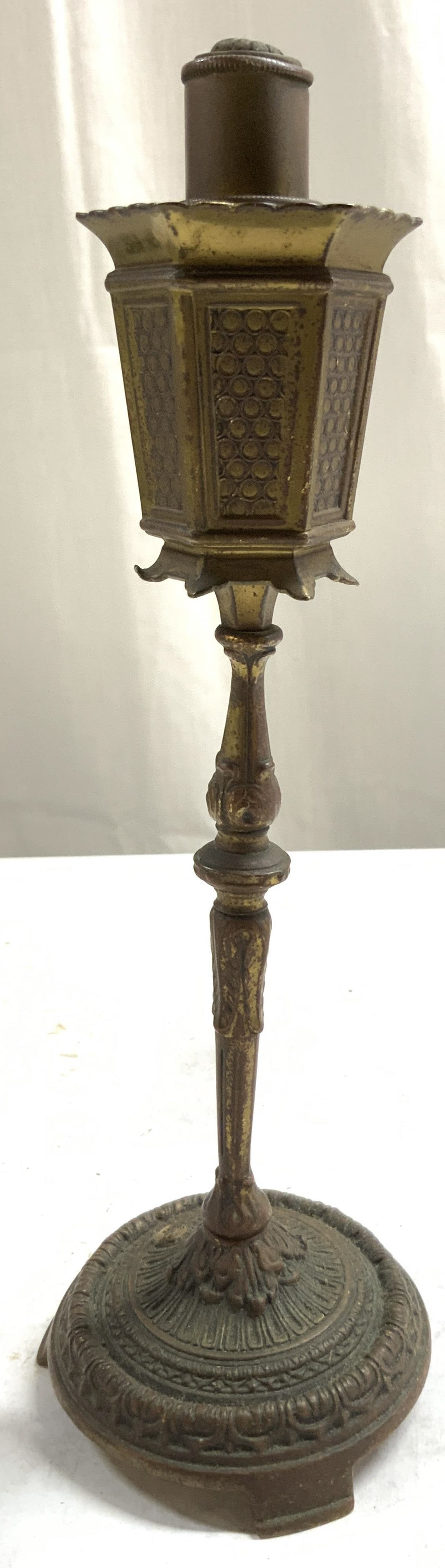 Erhard & Sohne Atq Brnz Lamp Post Tbl Cig Lighter (1 of 6)