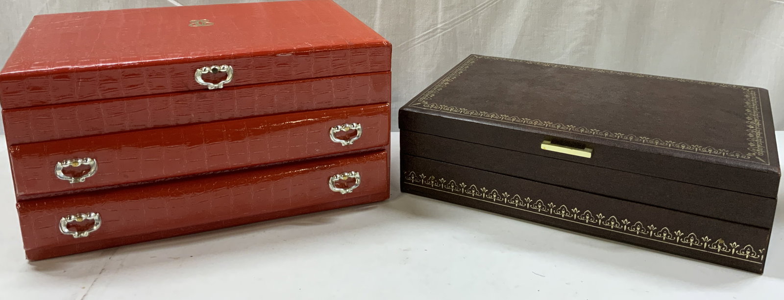 Lot 2 Jewelry Boxes, LADY BUXTON & More (1 of 11)