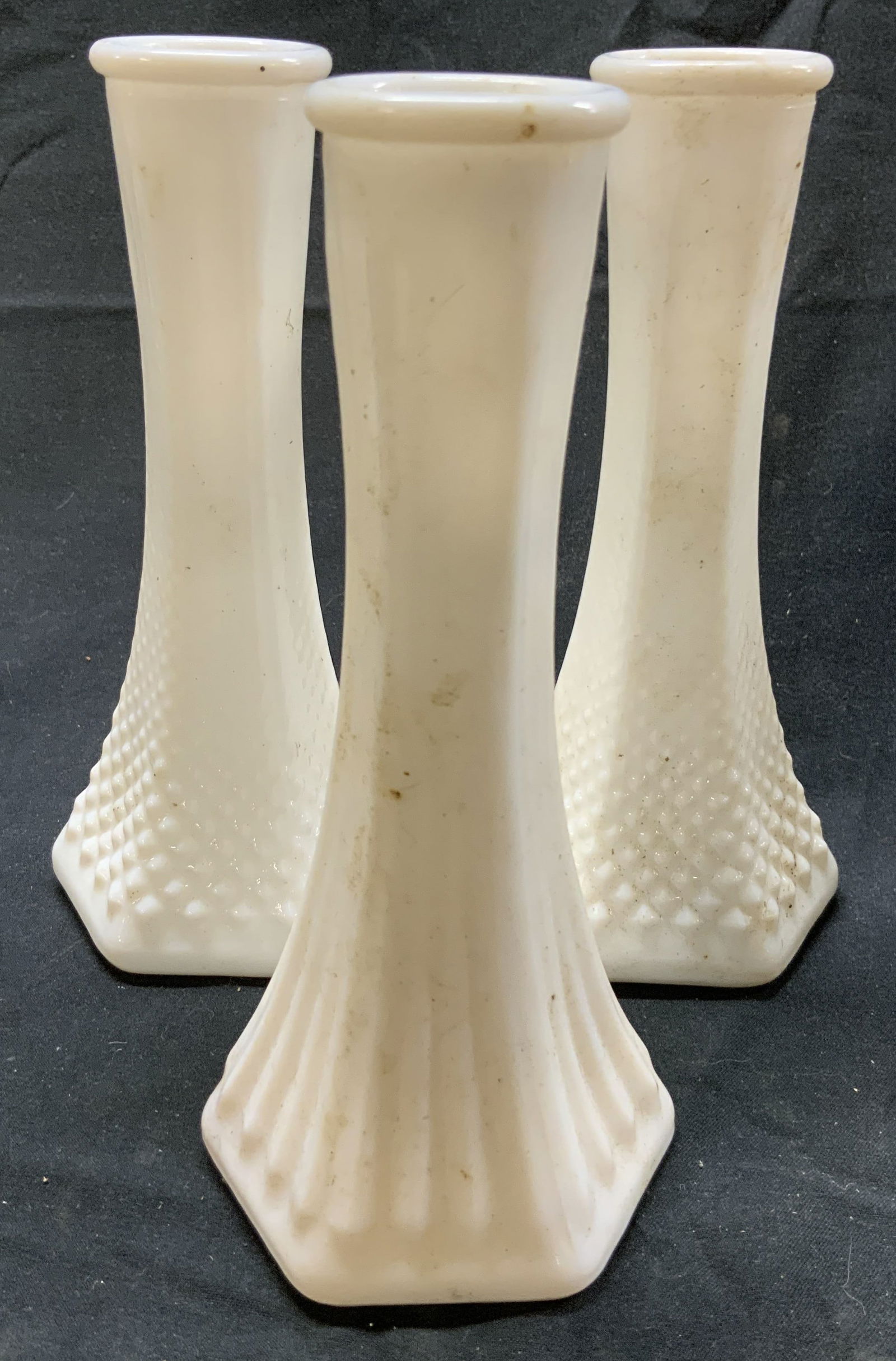 EO BRODY CO Lot 3 Vtg Milk Glass Candlesticks (1 of 6)