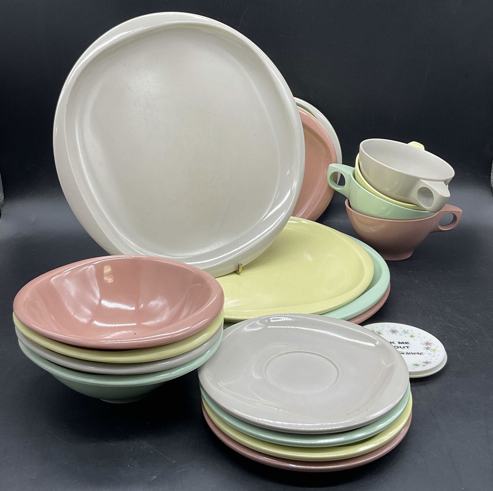 Lot 22 BOONTONWARE MCM Melamine Dinnerware USA (1 of 7)