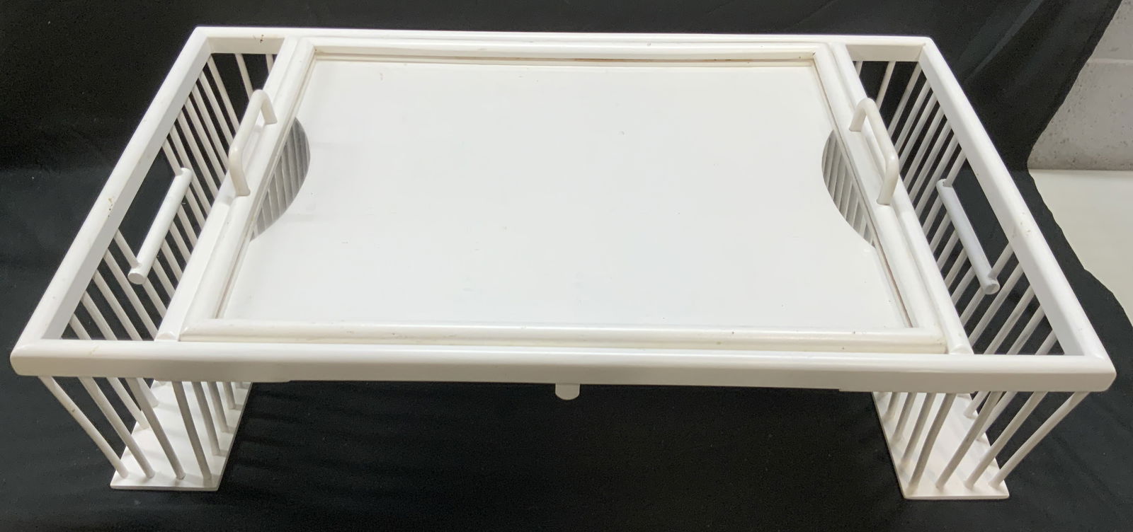 Ronel Vintage Spindle Bed Tray (1 of 9)