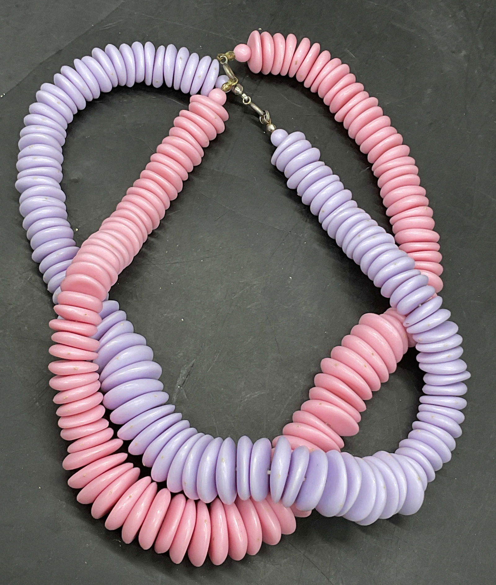 Lot 2 Vintage Pink & Purple Beaded Necklaces (1 of 8)