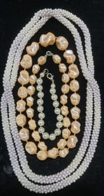 Lot 3 Vintage Faux Pearl Necklaces & Bracelet