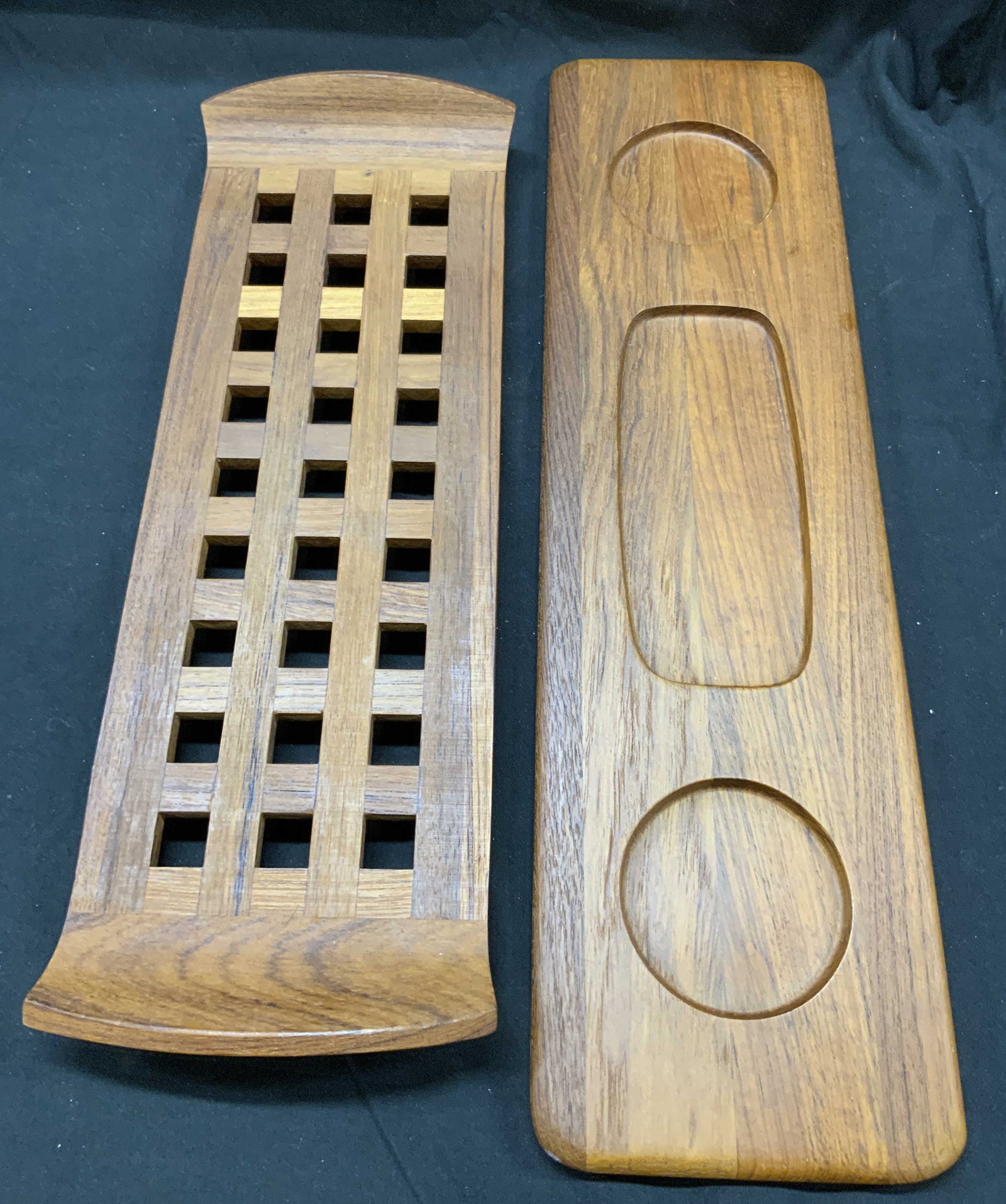 Lot 2 Teakwood Service Trays (1 of 8)