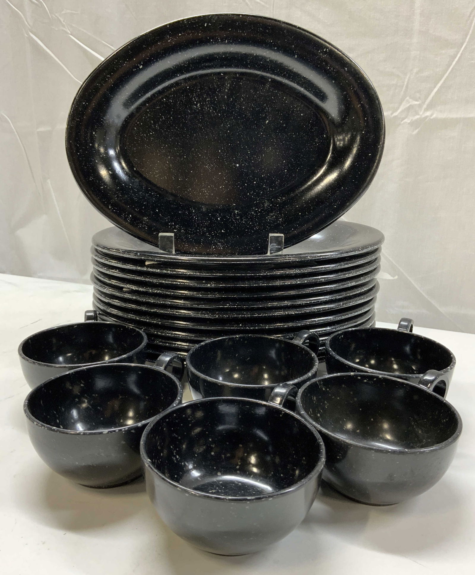 18 PROLON Black Speckled Serving Dish & Cups (1 of 6)