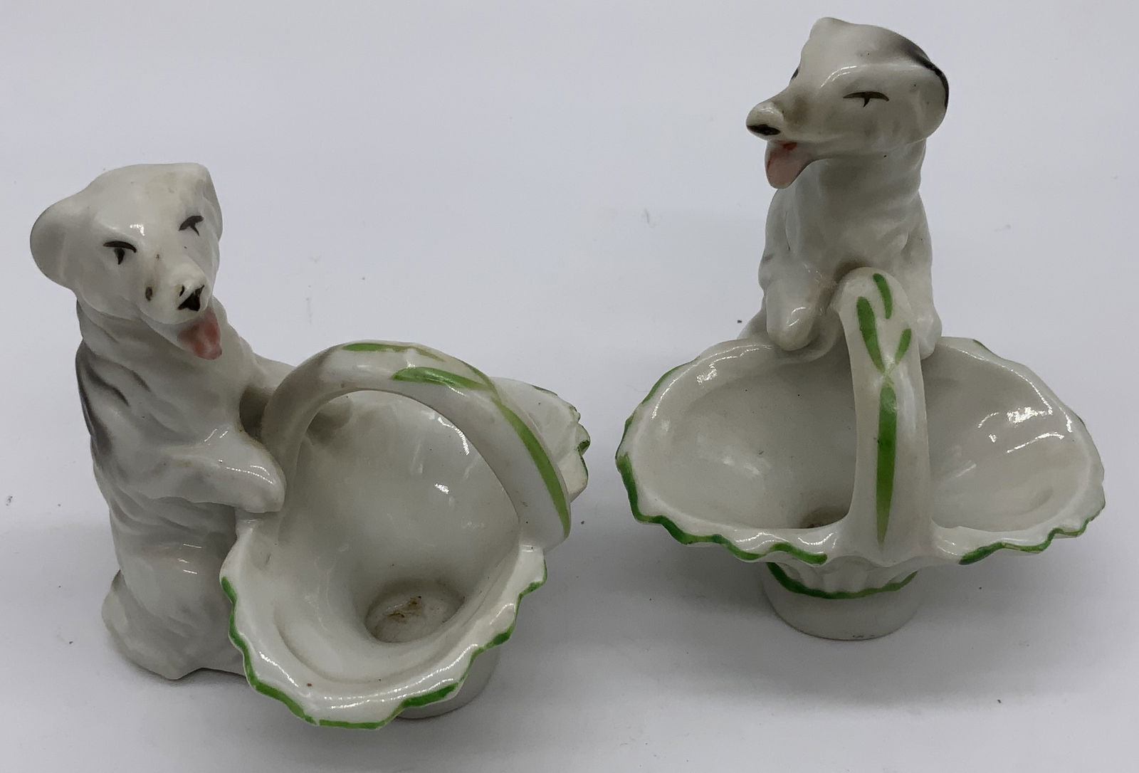 2 Vntg Porcelain Dog Figurines w Open Basket JAPAN (1 of 6)