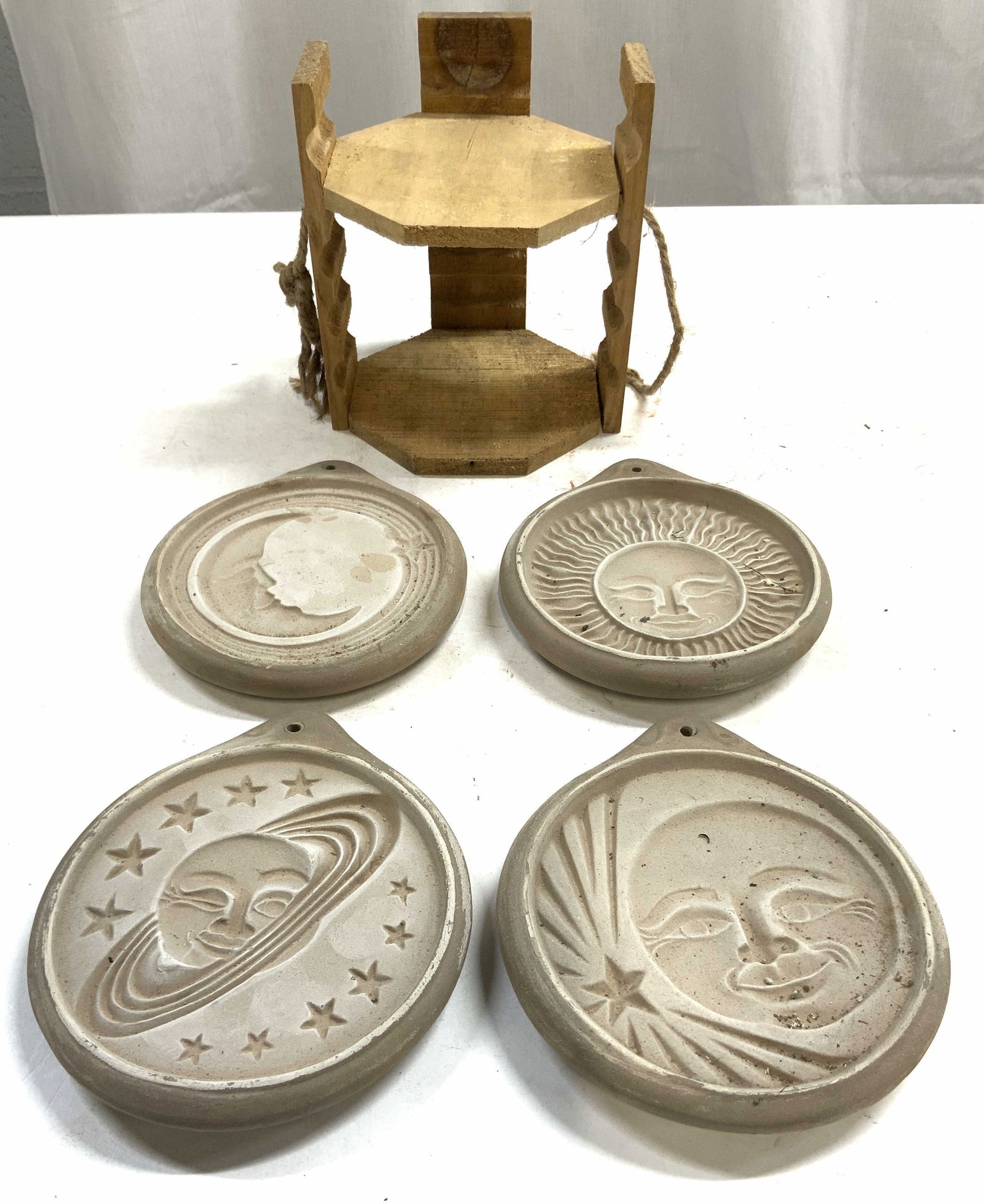 HARTSTONE Set 4 Ceramic Ethereal Cookie Molds (1 of 8)