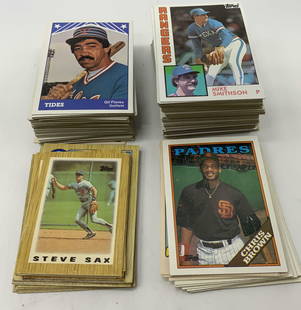 Lot 30+1980s TOPPS,TIDES Assortment Baseball Cards: Lot 30+ 1980s TOPPS,TIDES Assortment Baseball Cards Group lot 30+ baseball trading cards from TOPPS, TIDES &more. Each trading card has its own distinctive image of baseball players. Cards have