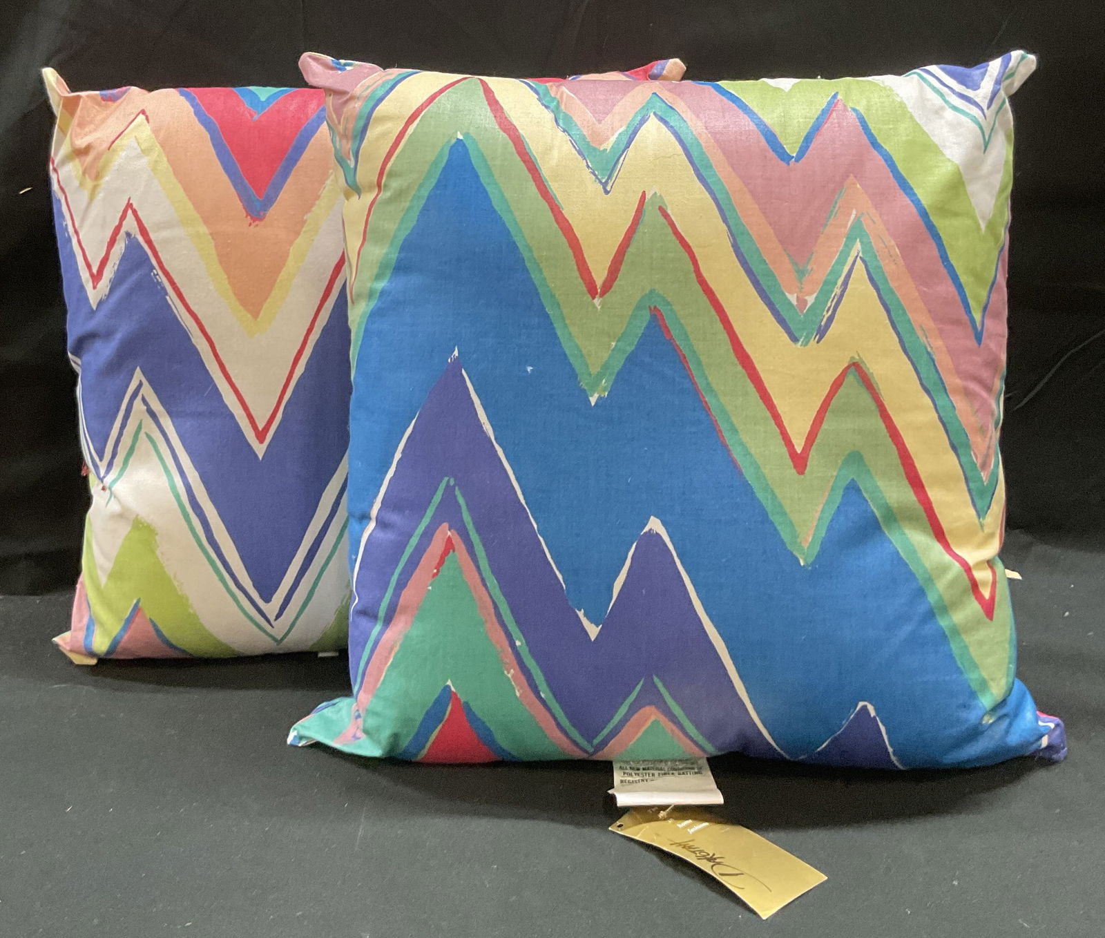 Pair Dakotah Zigzag Cotton Pillows USA NWT (1 of 6)