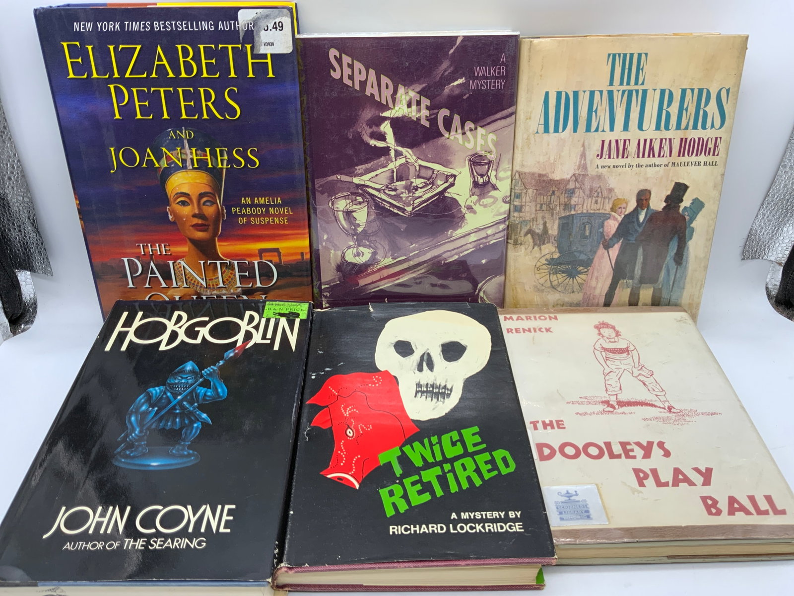 6 Mystery & Fiction Novels 1940-1990s LOCKRIDGE+: 6 Mystery & Fiction Novels 1940-1990s LOCKRIDGE+ 6 hardcover books including, The Painted Queen by Elizabeth Peters & Joan Hess, The Adventures by Jane Alken Hodge, Hobgoblin by John Coyne, The Dooley