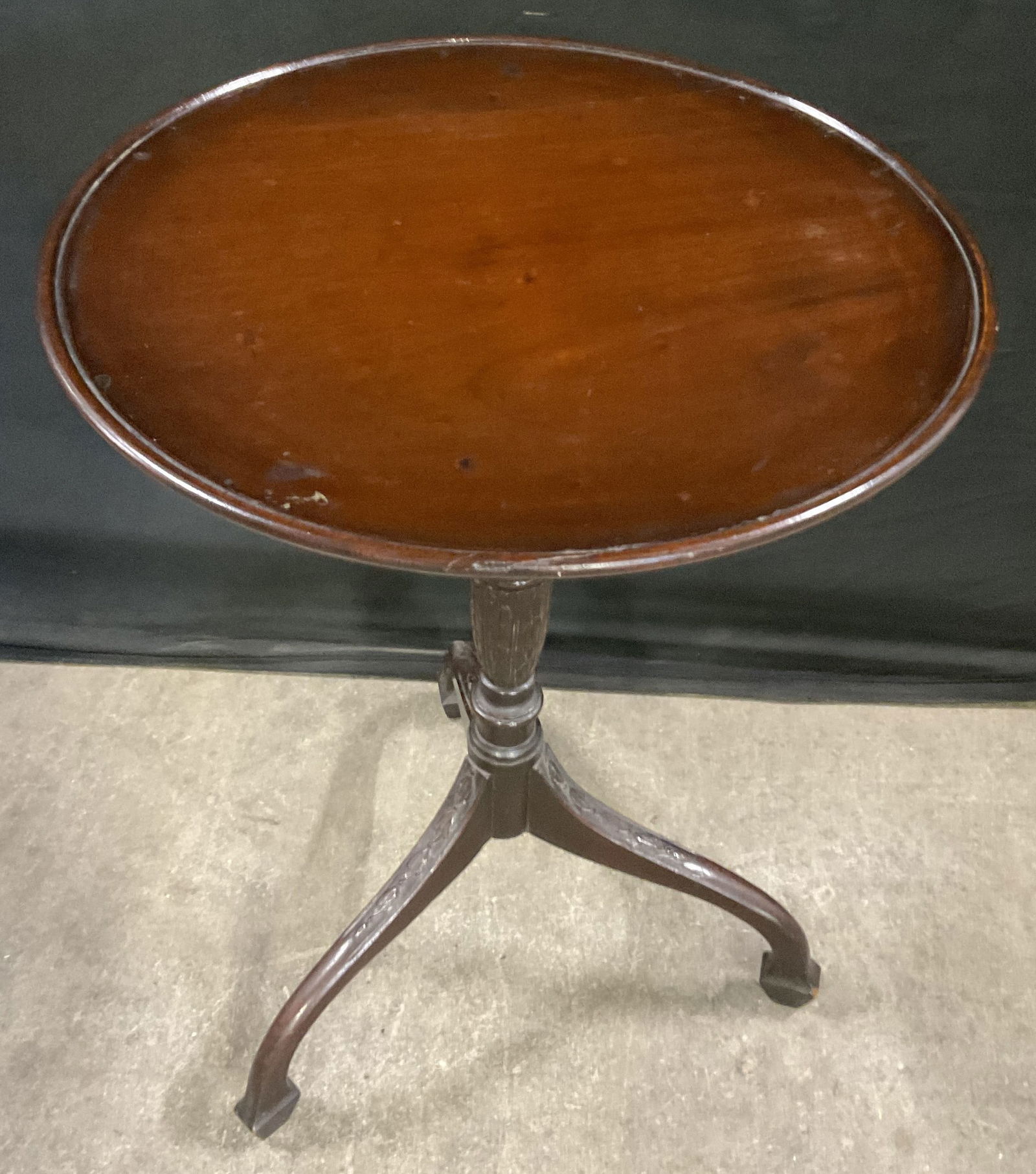 Vintage Wooden Round Top Pedestal Base Side Table (1 of 9)