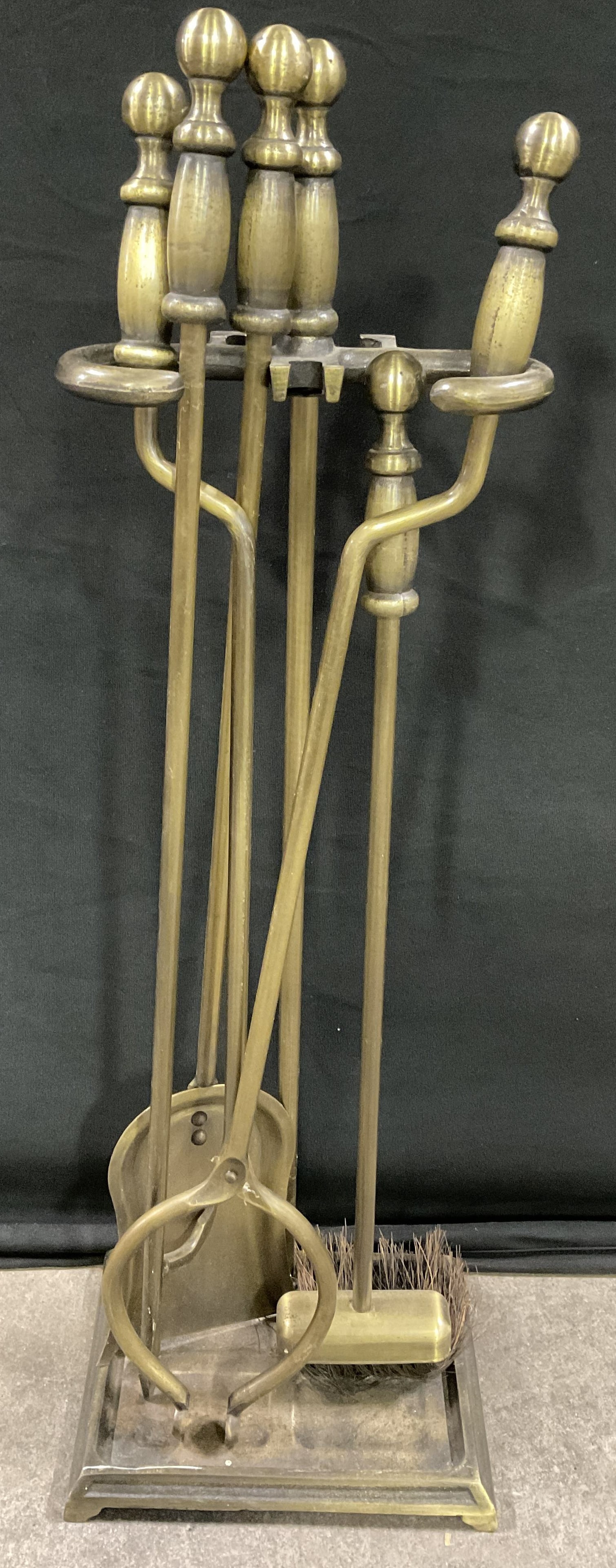5 ADAMS CO Vintage Brass Fireplace Stand W/ Tools (1 of 7)