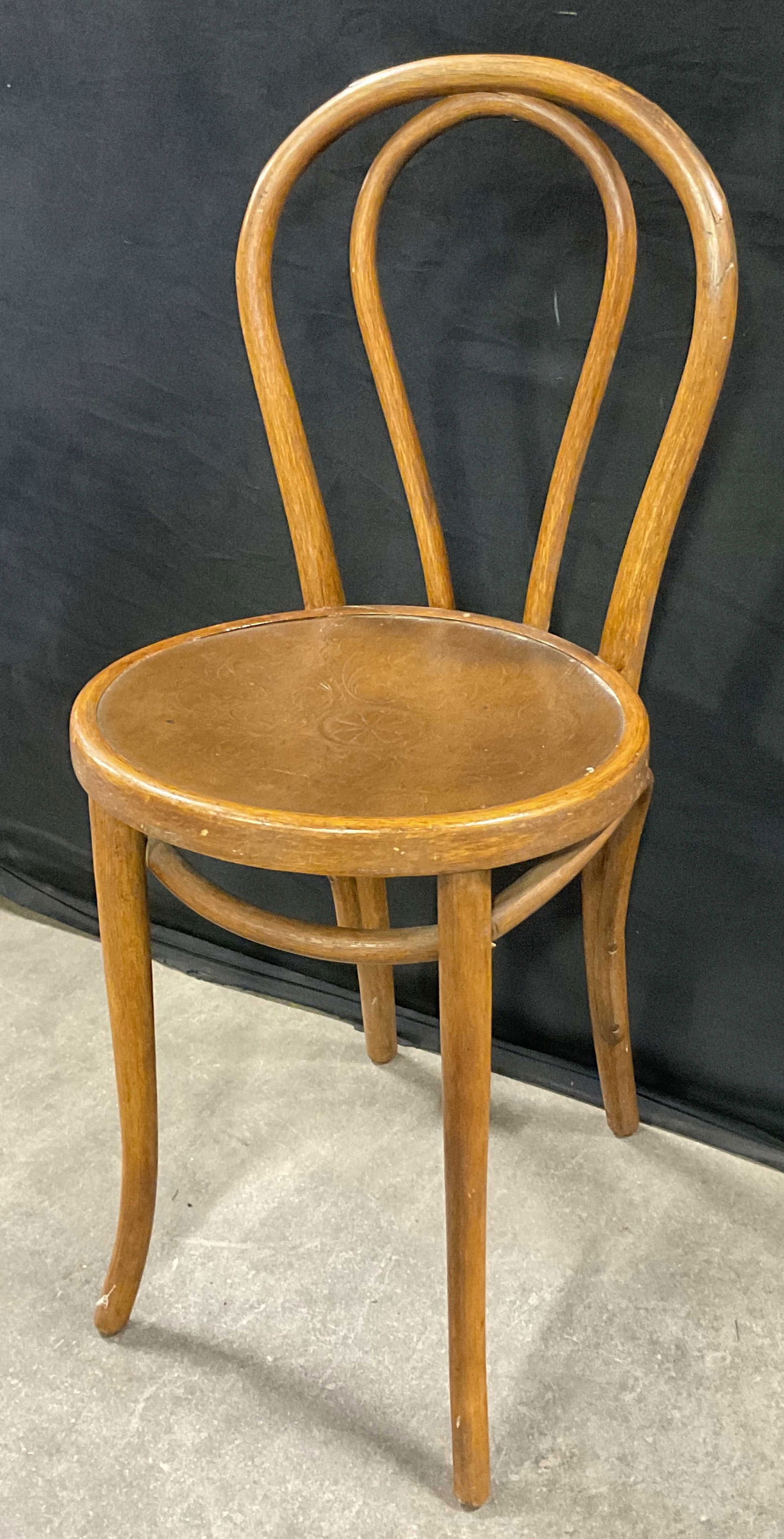 Vintage Thonet Style Wooden Bentwood Chair (1 of 9)