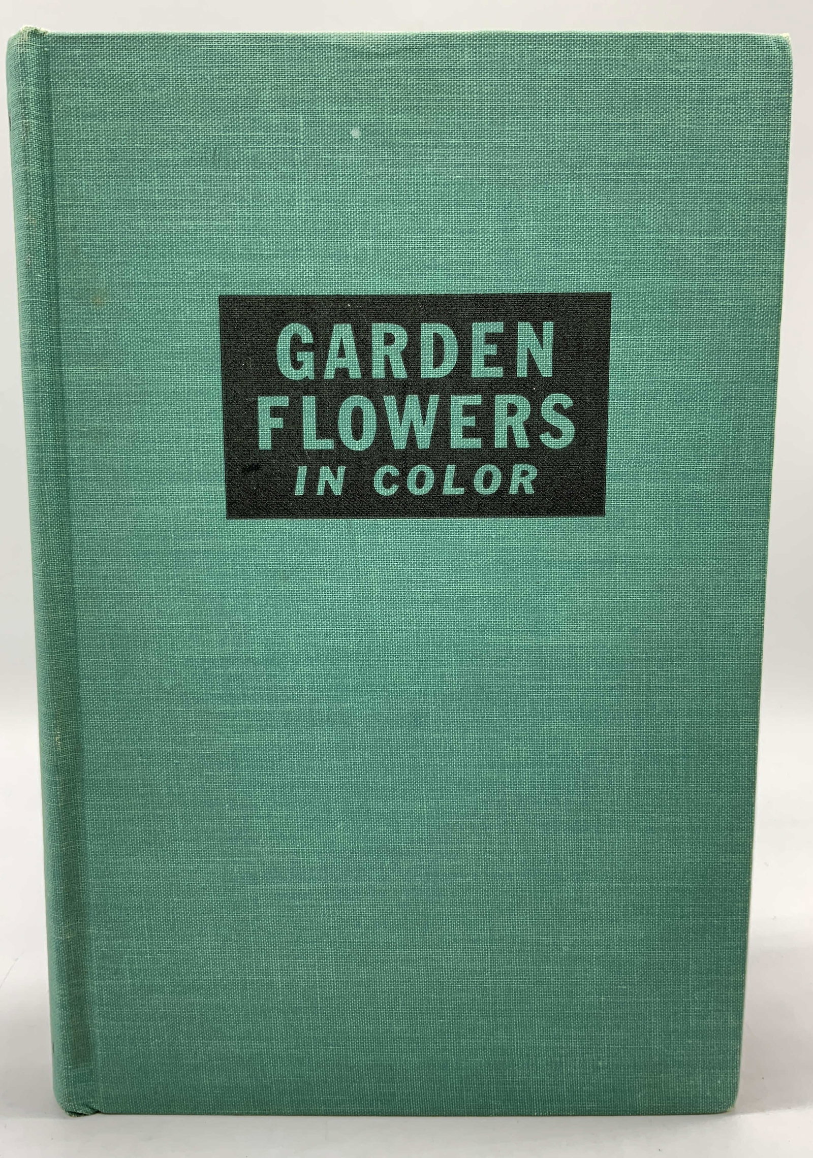 Garden Flowers in Color Illustr Bk 1943 Vntg Foley: Garden Flowers in Color Illustrated Bk 1943 Foley Hardcover book by Daniel J. Foley. Copyright 1943 by J.Horace McFarland Company. Book features illustrations & descriptions of flowers grown in easter