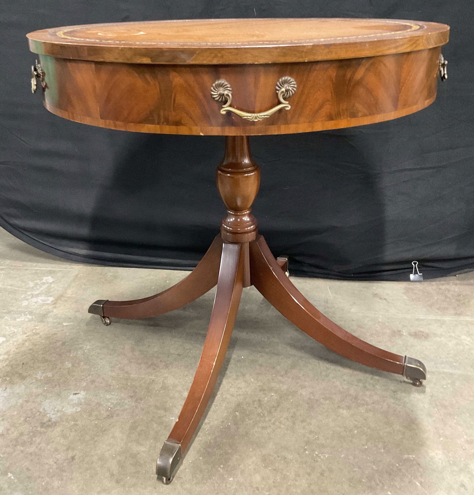 Vintage Traditional Drum Style Leather Top Table (1 of 10)