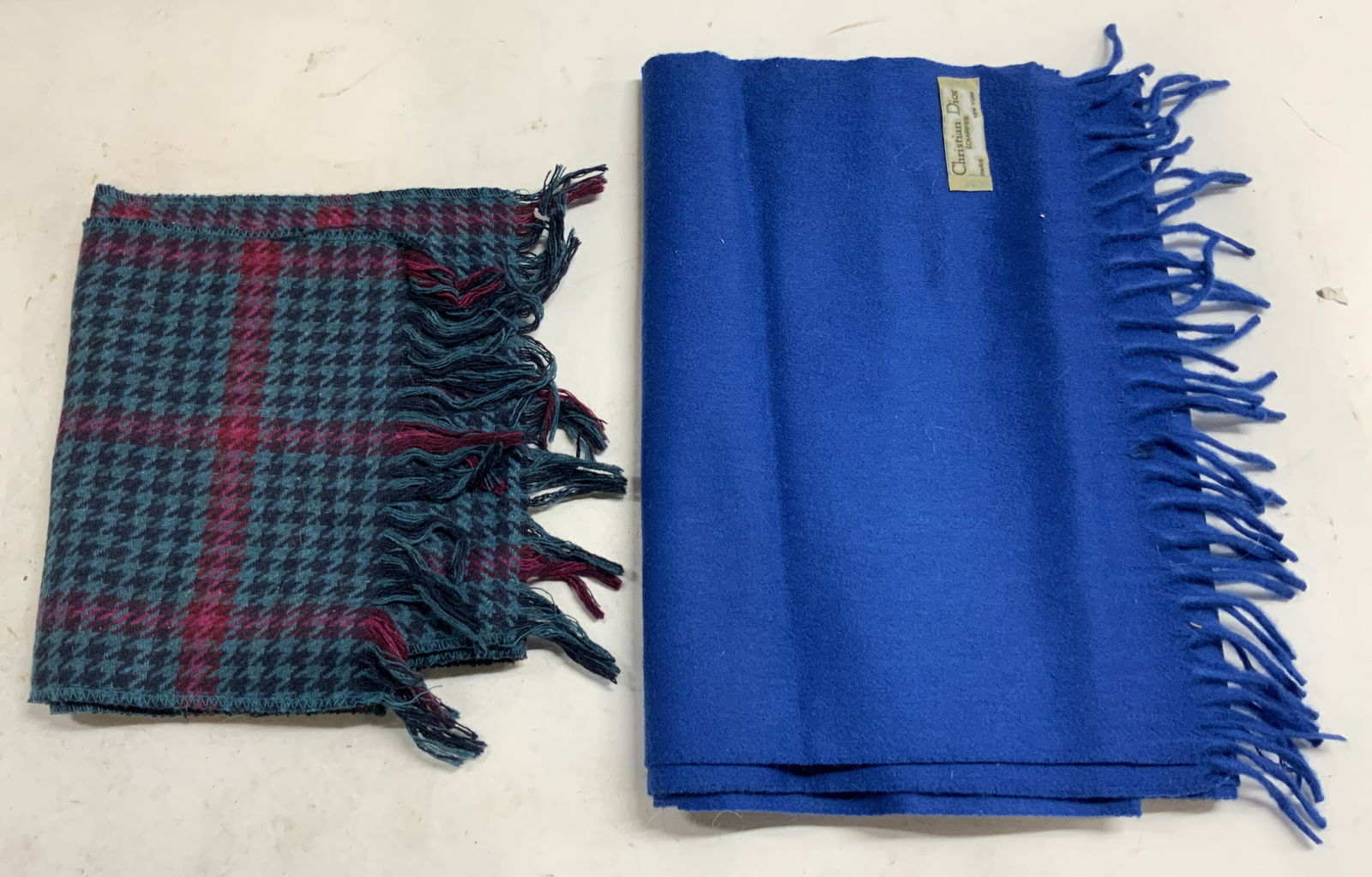 Lot 2 Wool Scarves CHRISTIAN DIOR & More (1 of 7)
