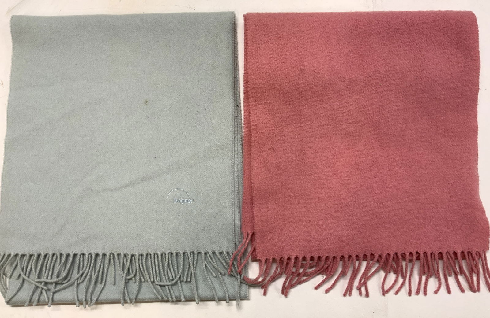 2 Bogner & More Light Grey & Pink Wool Scarves (1 of 7)