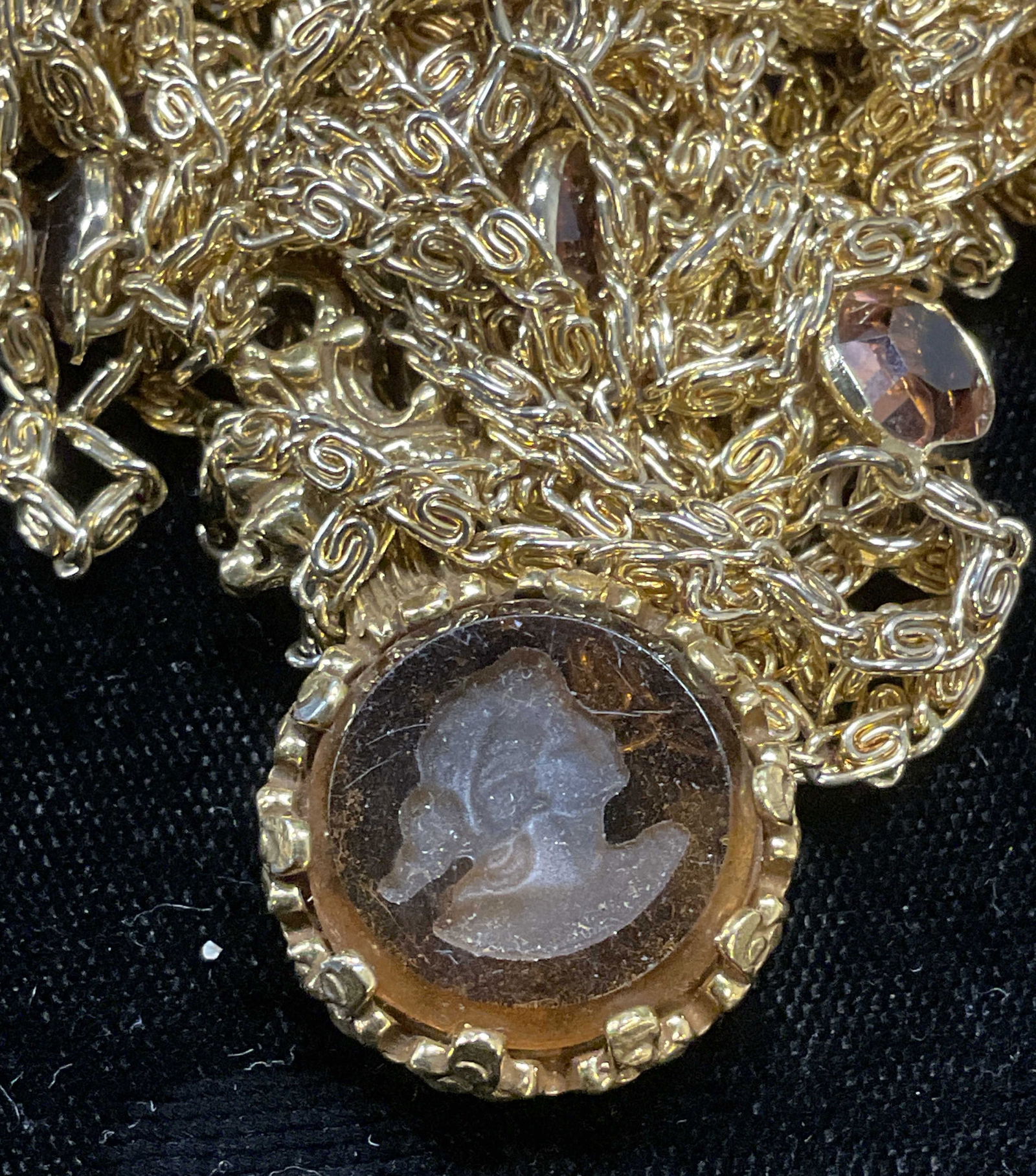 Vintage Gold Tone Intaglio Cameo Crystal Necklace (1 of 7)