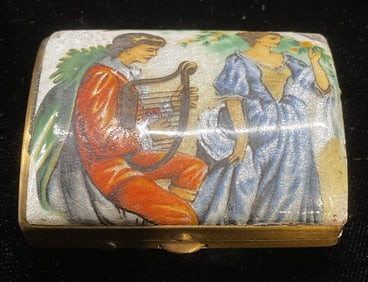 Vintage Schildkraut Enamel Couple Pill Box