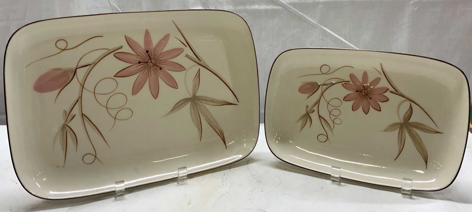 Winfield China Passion Flower Serving Platters USA (1 of 8)