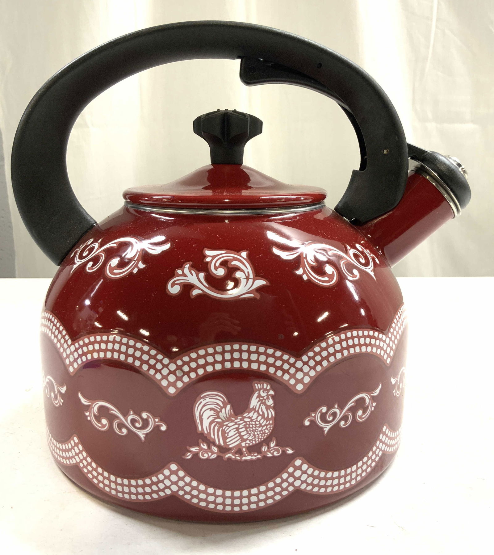 TEMPTATIONS Metal & Enamel Teapot W Handle (1 of 9)