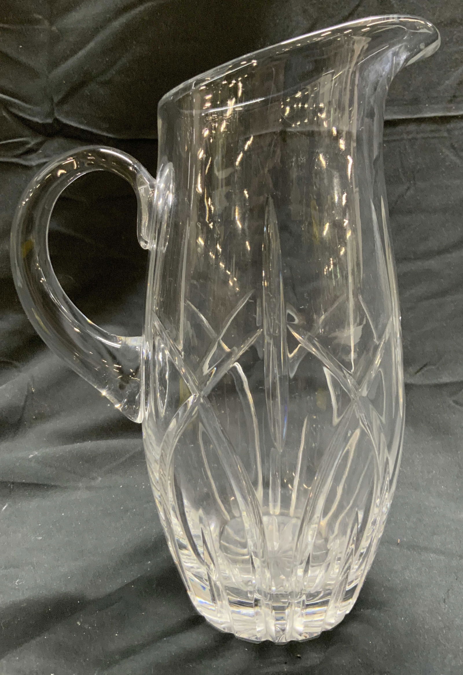 Cut Crystal Pitcher Vessel W Handle (1 of 6)