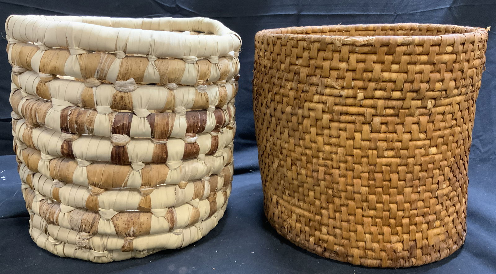 Lot 2 Assorted Woven Rattan Baskets (1 of 6)
