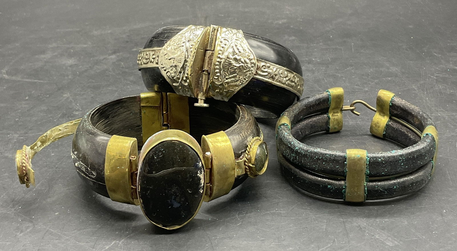 Lot 3 Vintage Handmade Artisan Bracelets (1 of 9)