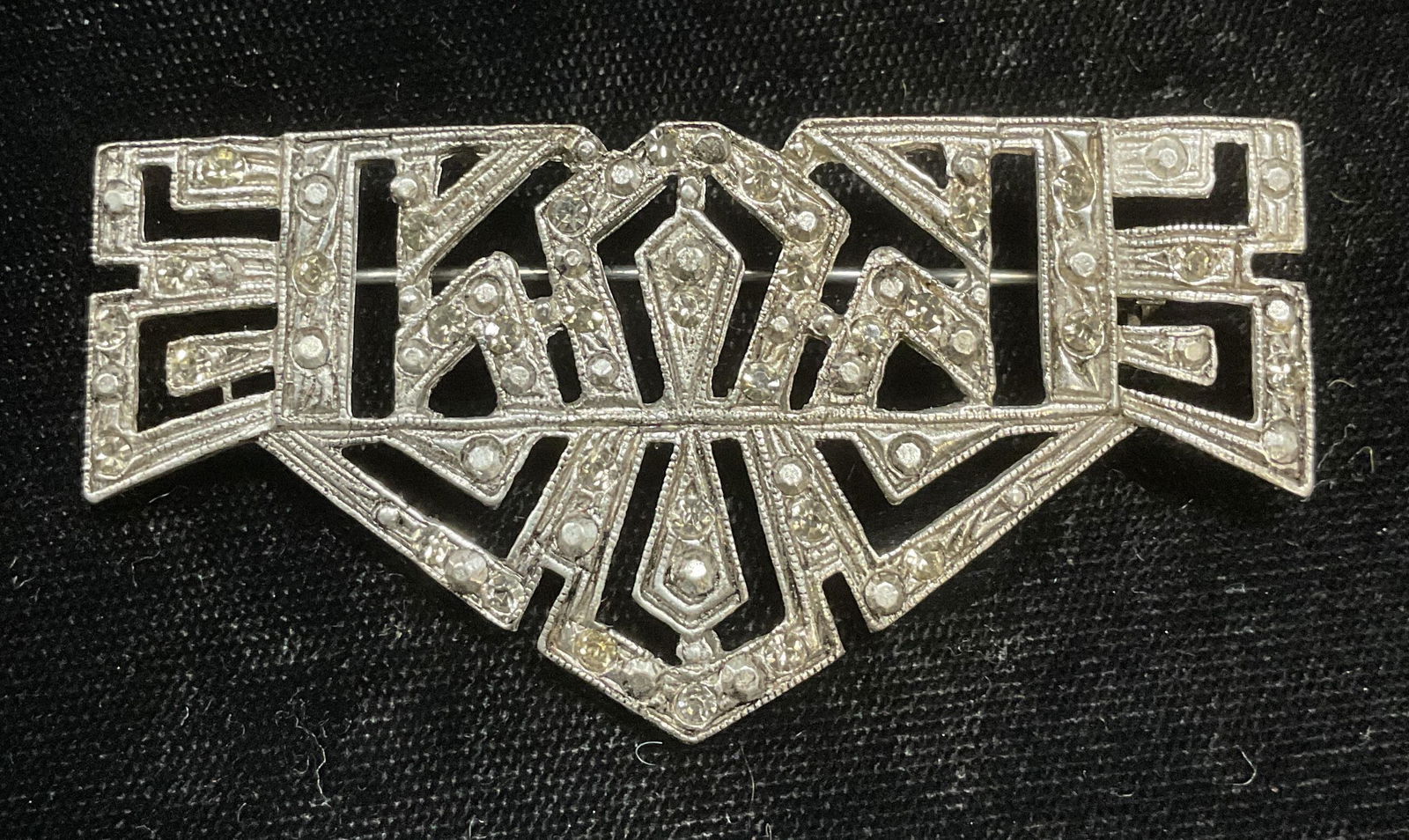 Vtg Art Deco Style Silver Tone Crystal Brooch (1 of 6)