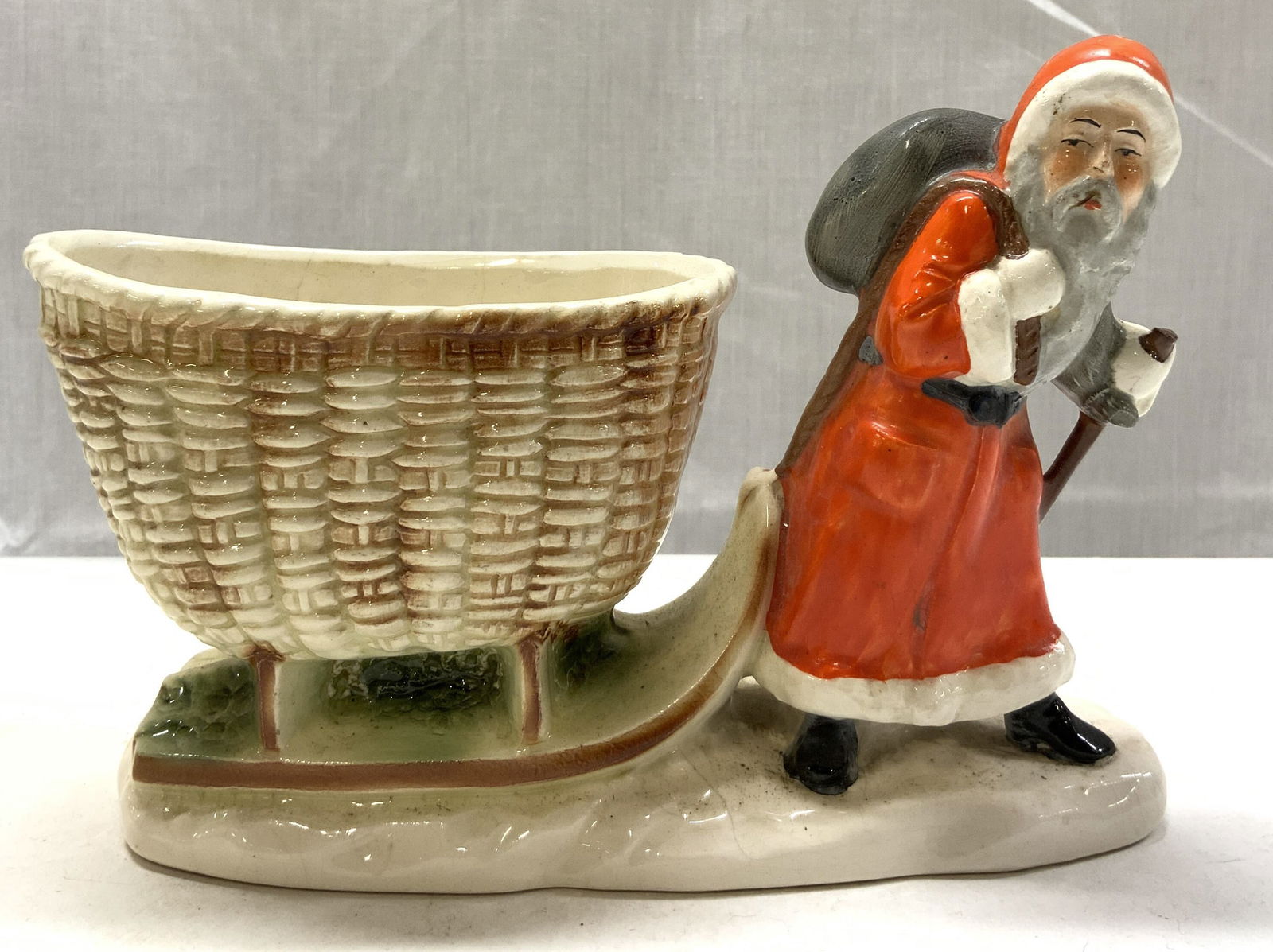 Santa Claus Figurine W Open Brown Basket GERMANY (1 of 8)