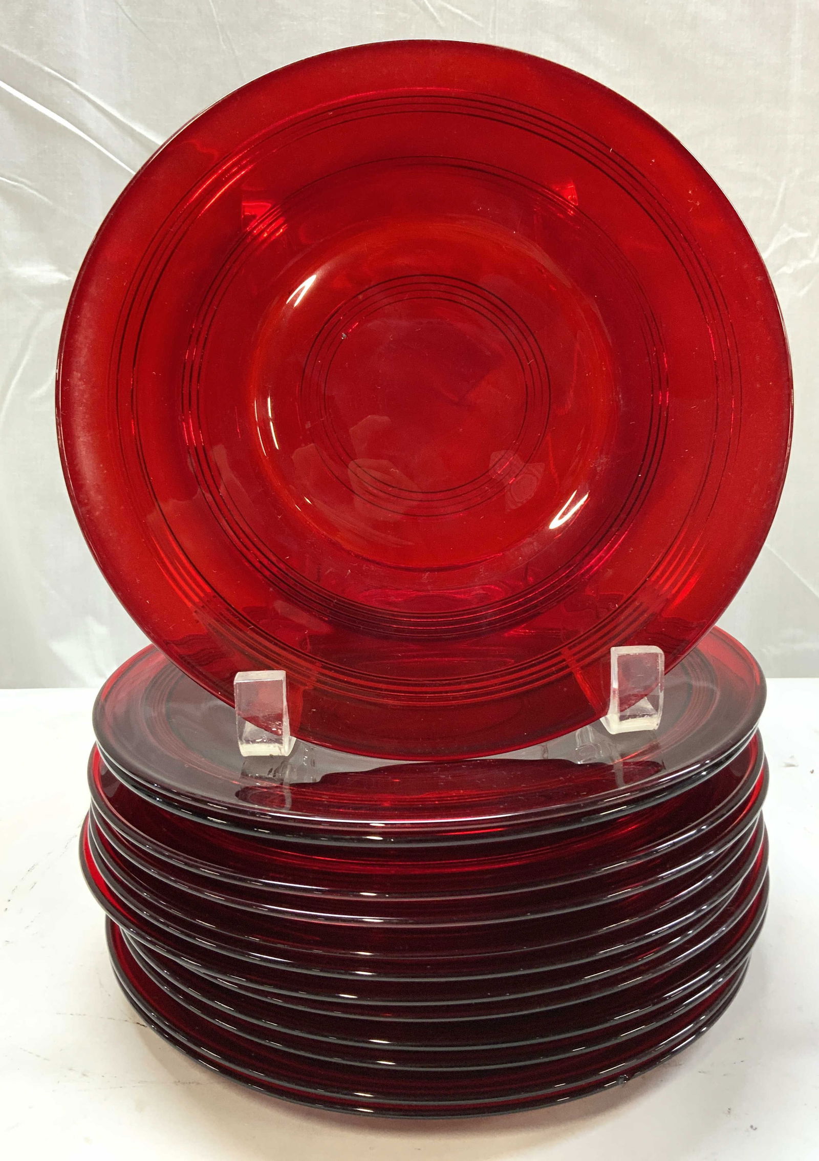 13 Red Glass Ribbed Decorative Plates (1 of 6)
