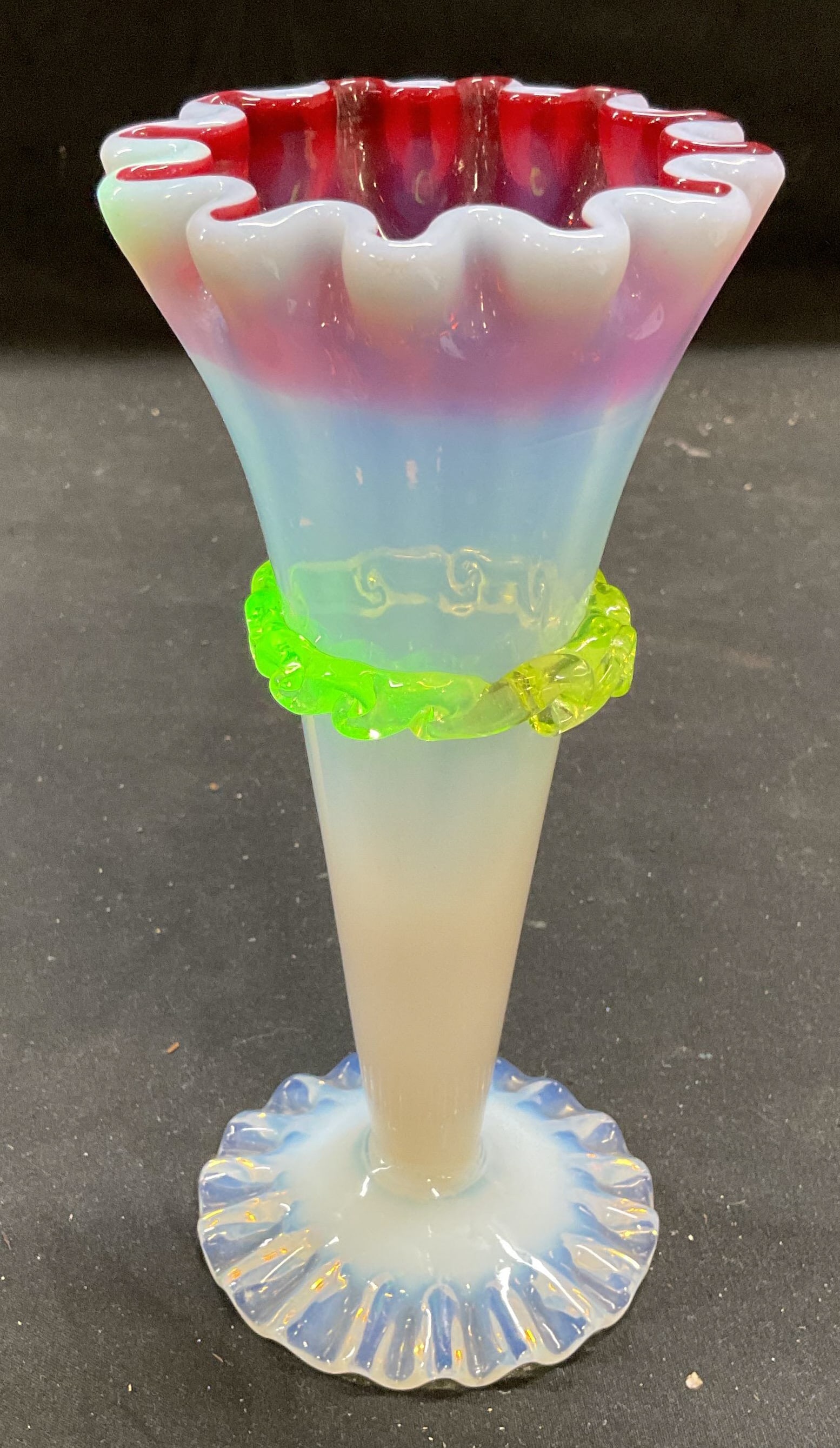 Vtg Opaline Uranium Vaseline Glass Vase (1 of 6)