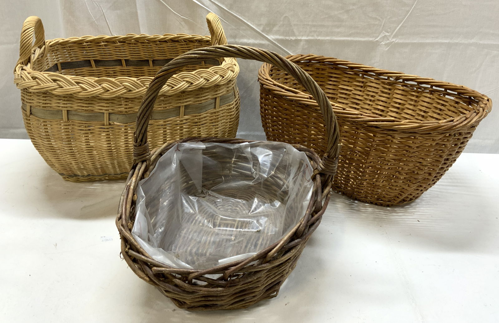 3 Assorted Woven Rattan Baskets (1 of 8)