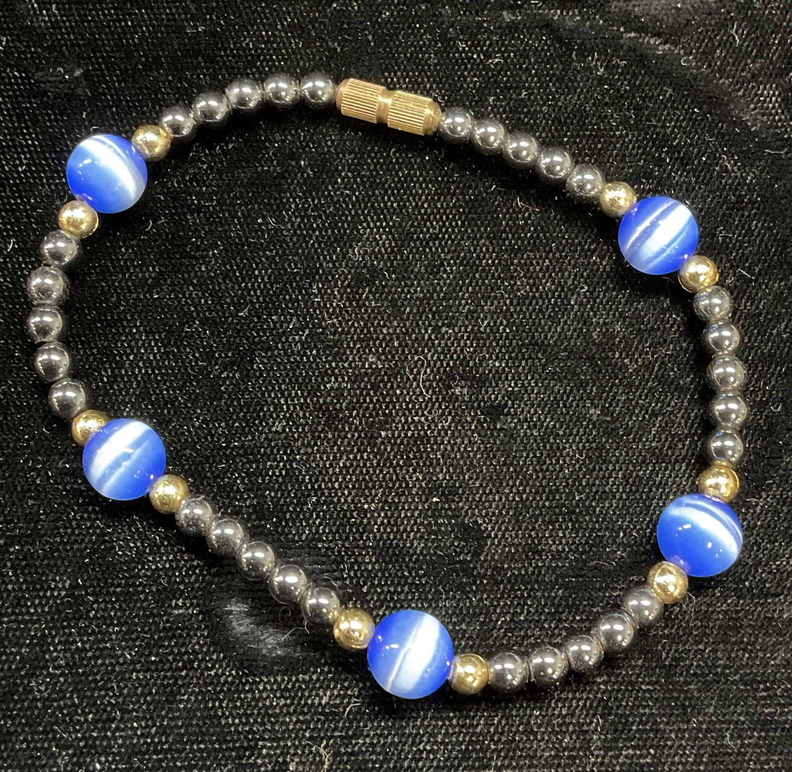 Vintage Silver Tone Blue Beaded Bracelet (1 of 7)
