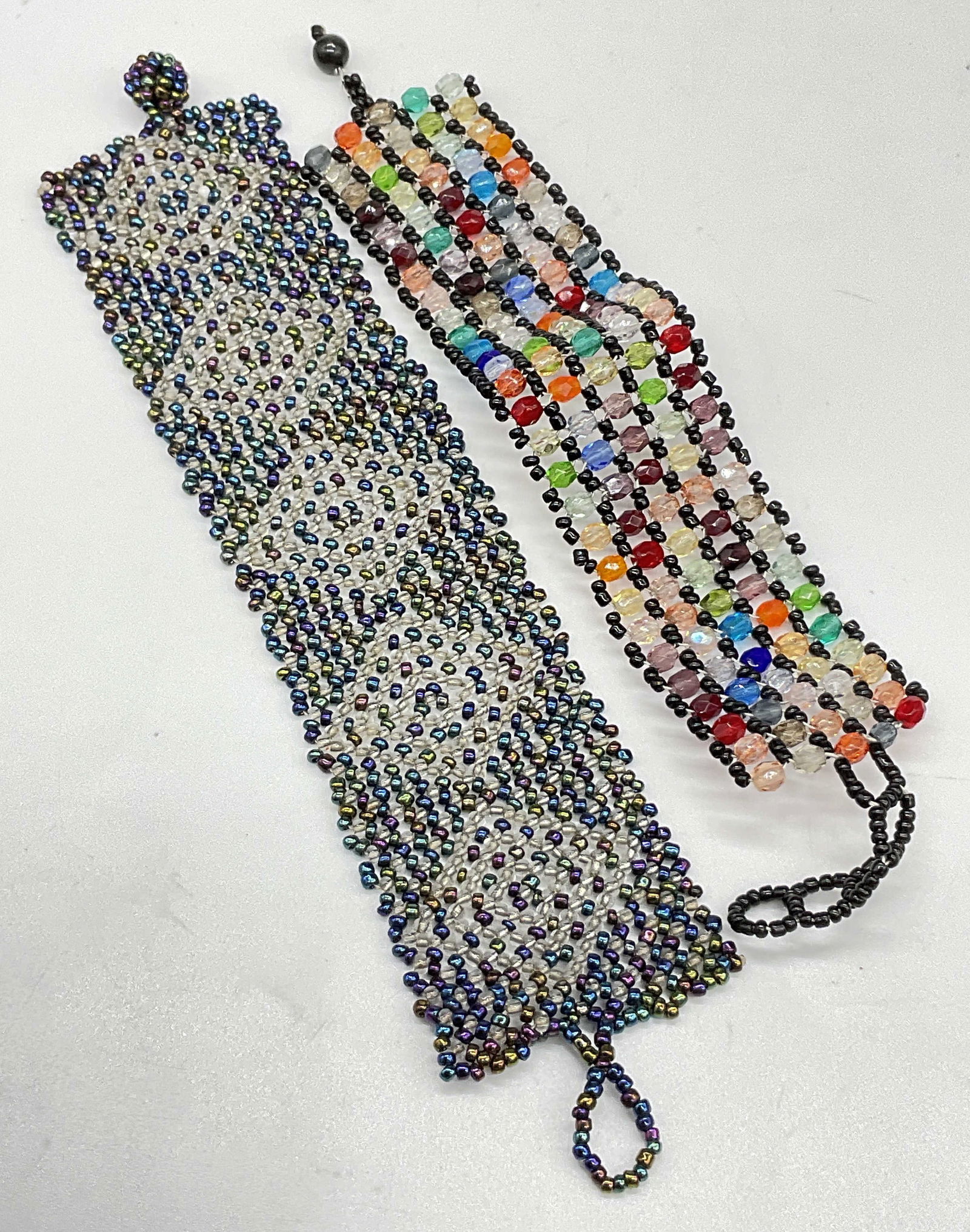 Lot 2 Vintage Multicolored Seed Beaded Bracelets (1 of 7)