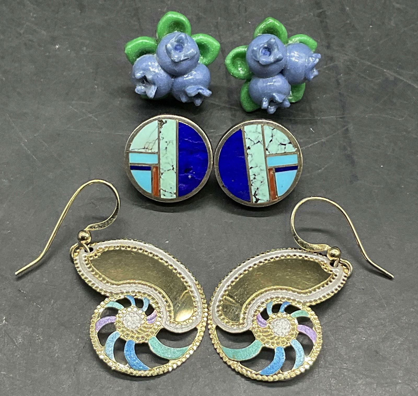 3 Vtg Sterling Silver, Shell & Blueberry Earrings (1 of 7)