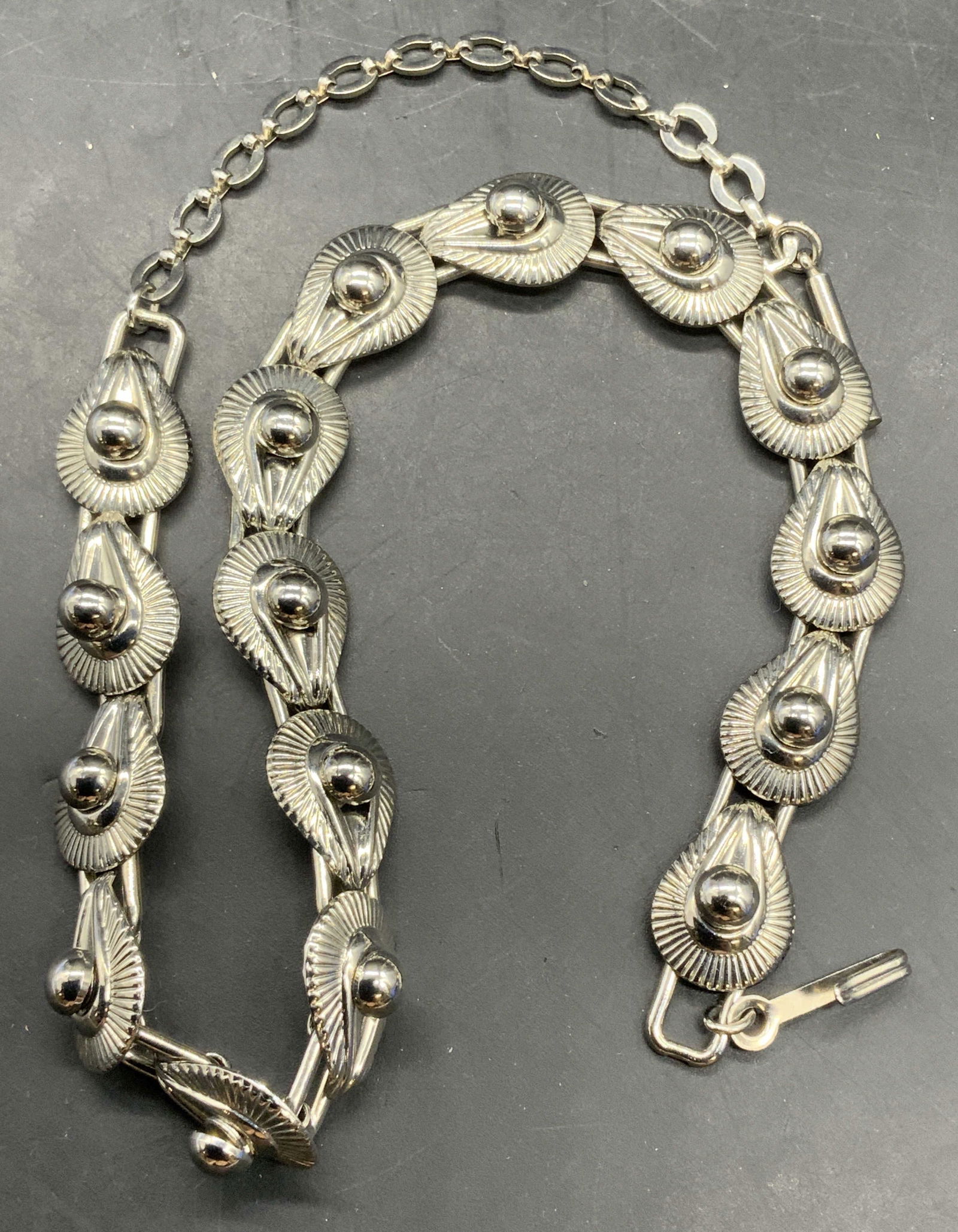 Vintage Geometric Silver Tn Metal Choker Necklace (1 of 6)
