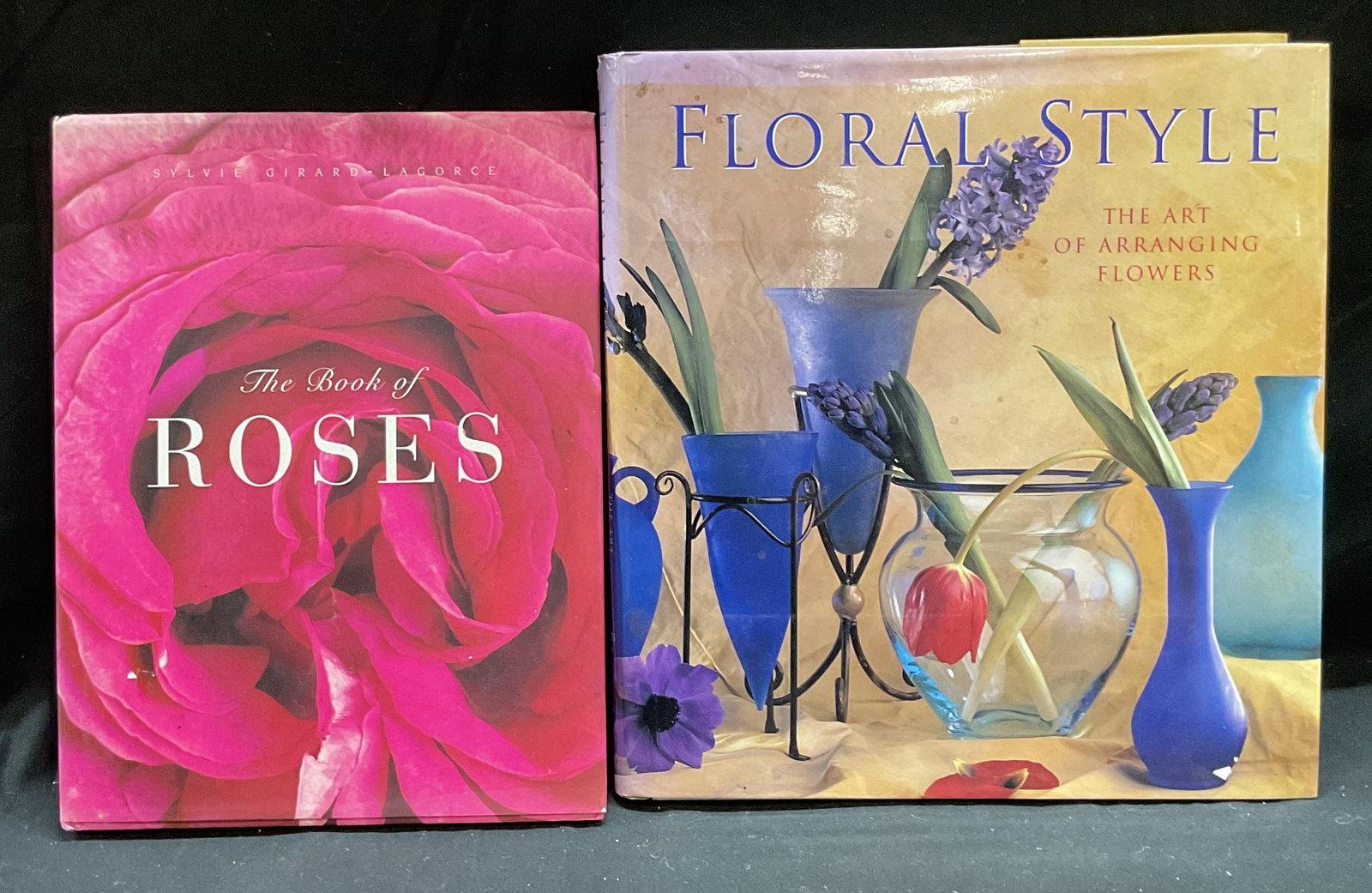 2 Vntg Roses & Floral Style Books, Illustr1996+: Lot of 2 hardcover books. The book of Roses by Sylvie Girard Lagorce. Flammarion, 2000. Floral Style The Art of Arranging Flowers by Vena Lefferts and John Kelsey. High Lauter Levin, 1996. Larger book