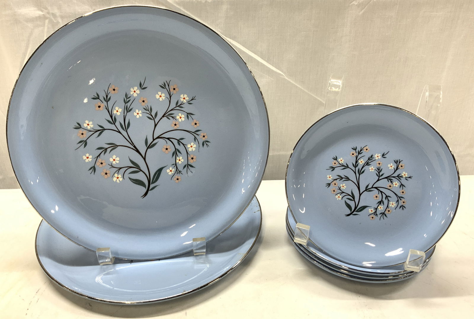 6 HOMER LAUGHLIN Skytone Blue Floral Dinner Plates (1 of 6)