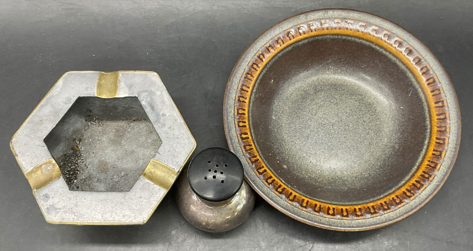 Lot 3 Vintage Metal & Pottery Tableware, Bowl + (1 of 7)