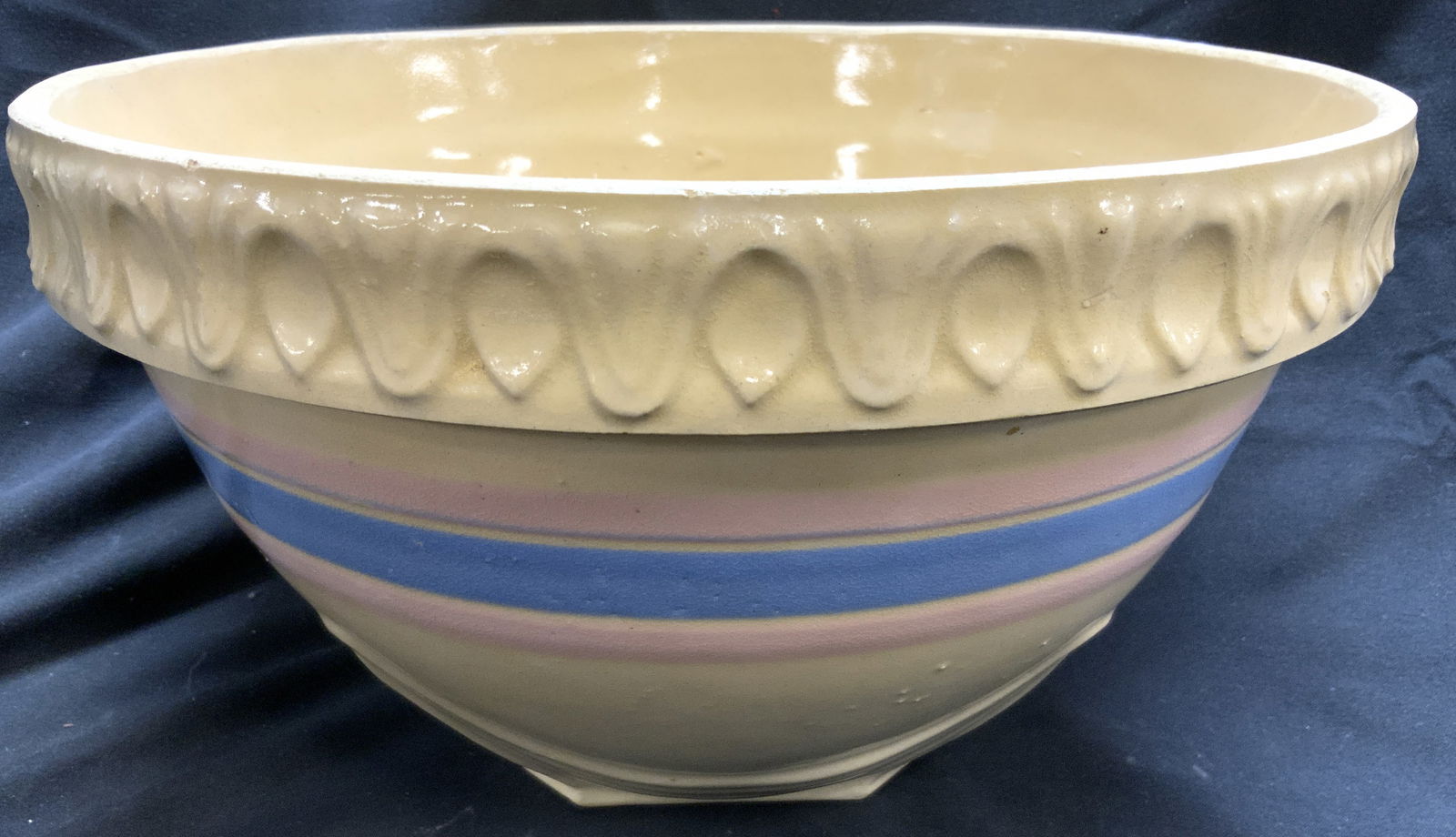 Vintage hand Crafted Ceramic Bowl USA (1 of 6)