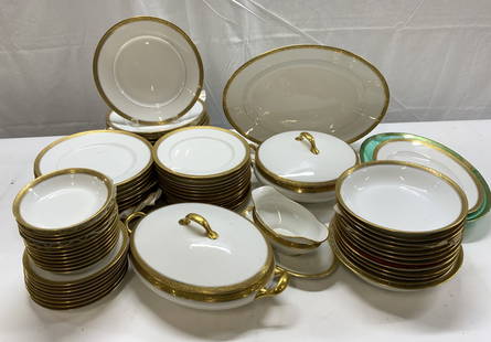 70 Limoges France Gold Rimmed Dinnerware Set: 70 Limoges France Gold Rimmed Dinnerware Set Dinnerware set includes gravy boat, 2 tureens, 3 serving platters, 8 appetizer plates, 12 salad plates, 12 small bowls, 12 bowls & 21 dinner plates. Porcel