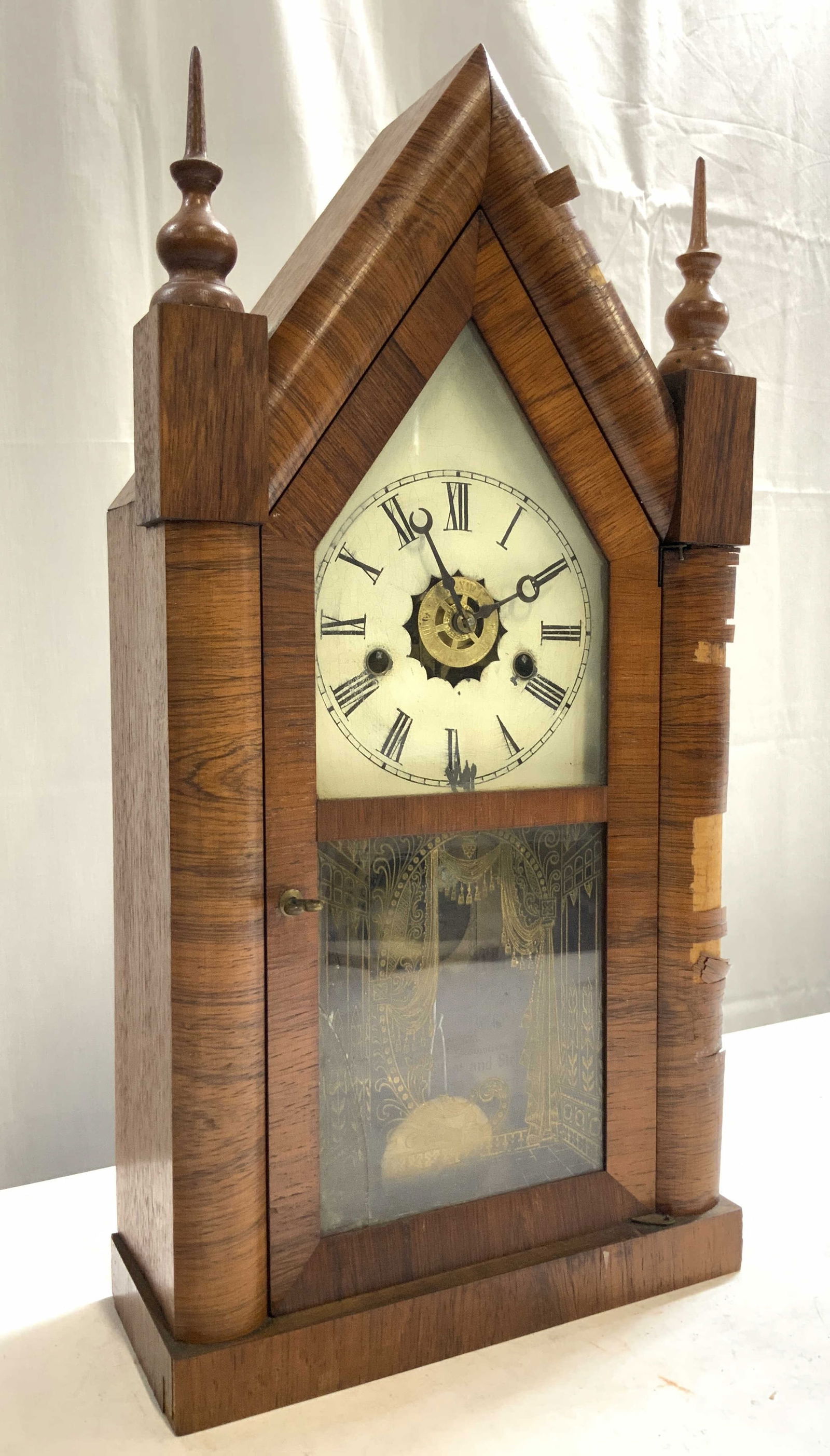NEW HAVEN Vntg Wooden Steeple Parlor Clock (1 of 10)