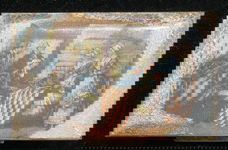 Vtg Schildkraut Stars & Stripes Pill Bar Pill Box: Vintage Schildkraut pill bar/pill box. Cloisonne enameled hand painted Americana scene. Stars and Stripes. Betsy Ross with American Flag. Interior with pill organizer and name card. Measures approx 2.