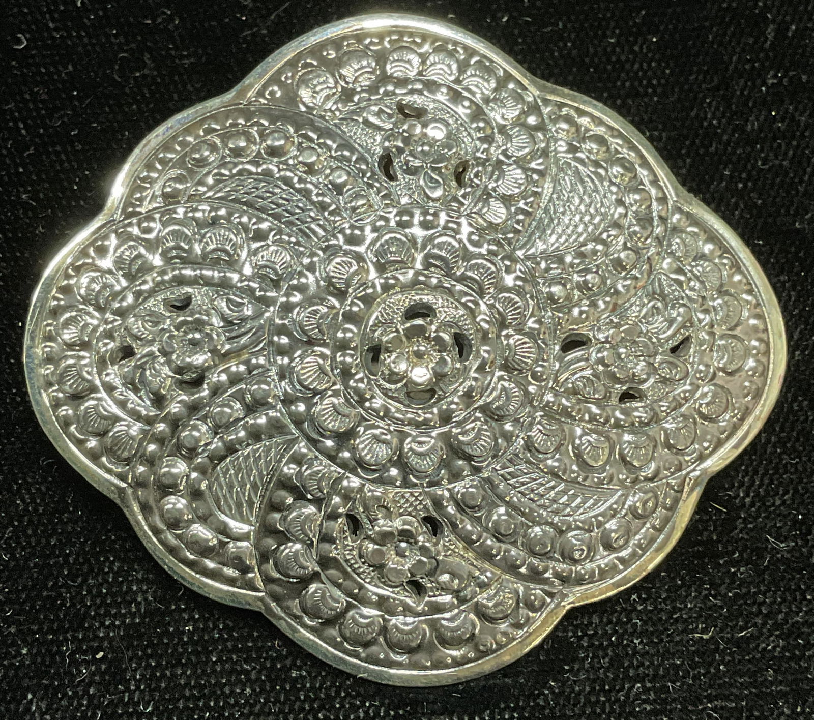 Sgn DS Sterling Silver Repousse Pendant (1 of 6)