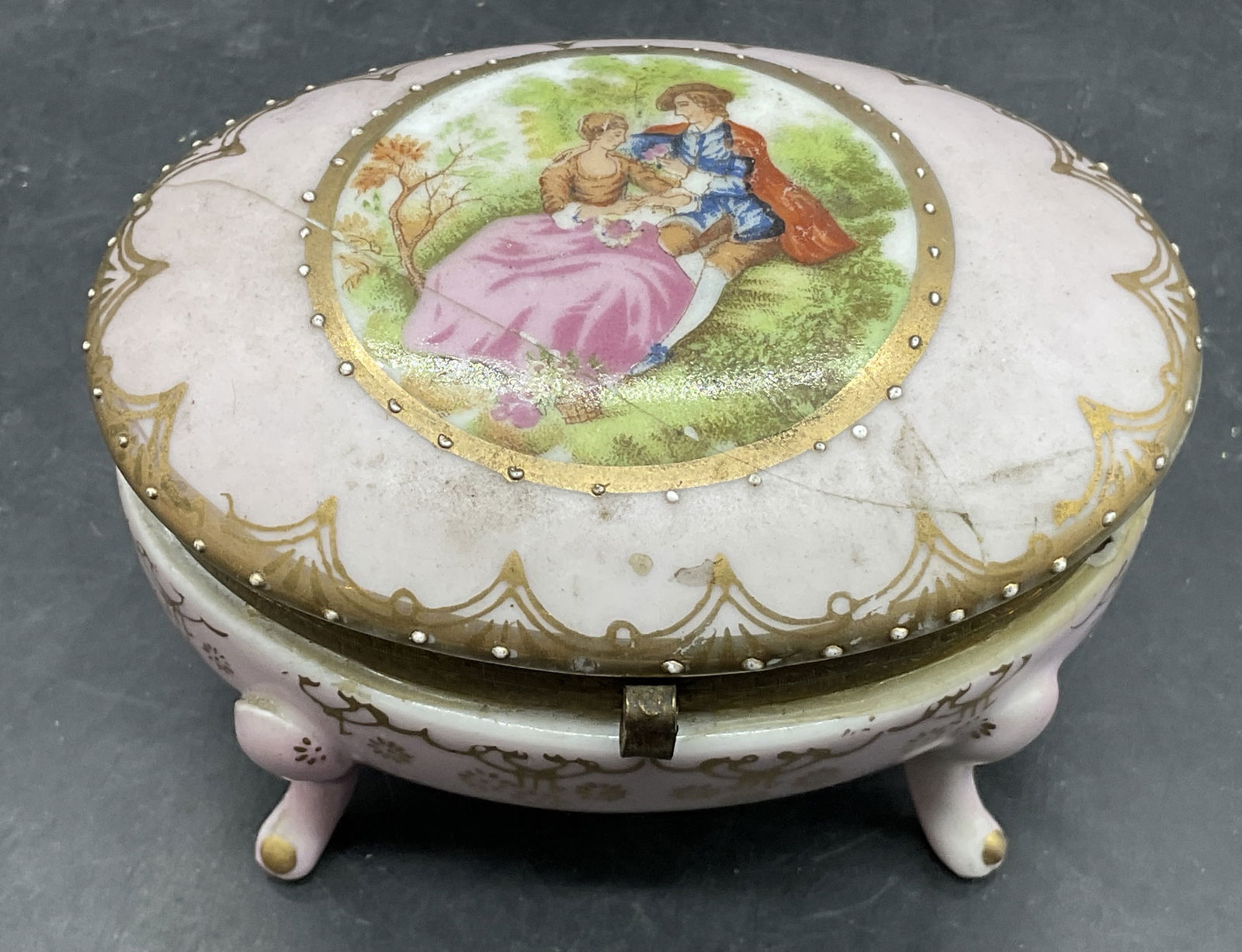 Trademarked Vintage Porcelain Footed Trinket Box (1 of 9)